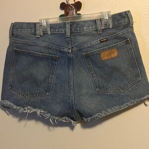 Wrangler Women's Classic Blue Jean Shorts